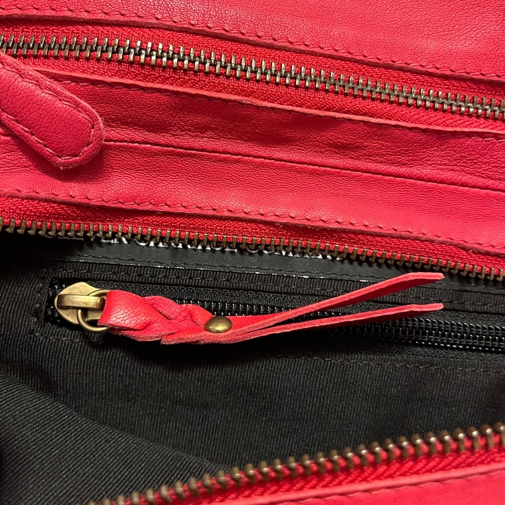 Vintage Clever Carriage Company Unique Red Leather Wristlet Clutch - Picture 6 of 7